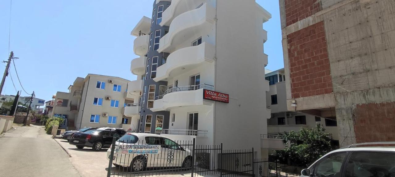 Villa Alba Apartments Dobra Voda Eksteriør billede