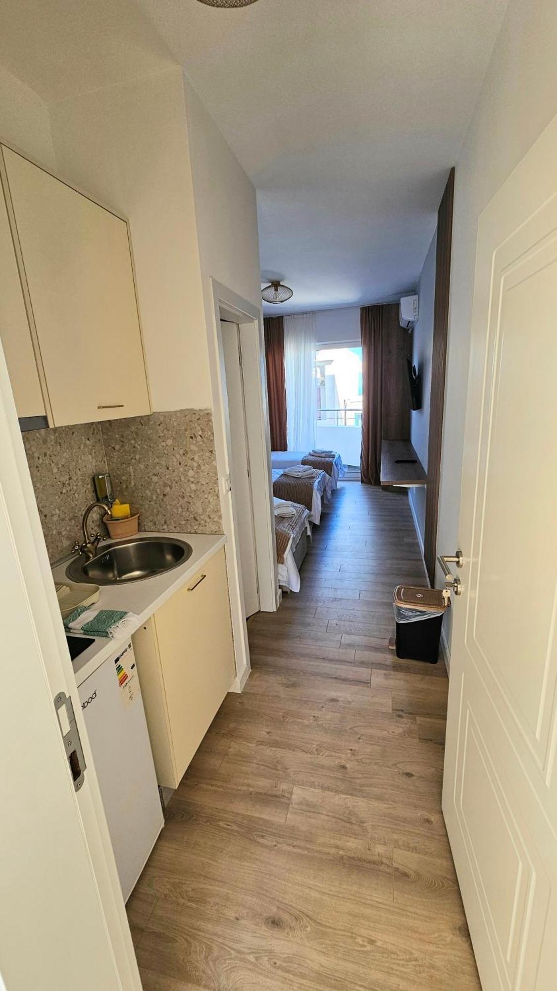 Villa Alba Apartments Dobra Voda Eksteriør billede